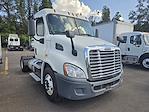 Used 2015 Freightliner Cascadia Day Cab 4x2, Semi Truck for sale #640191 - photo 1