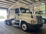 Used 2016 Freightliner Cascadia Day Cab 6x4, Semi Truck for sale #645021 - photo 4