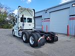 Used 2016 Freightliner Cascadia Day Cab 6x4, Semi Truck for sale #648290 - photo 2