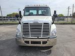 Used 2016 Freightliner Cascadia Day Cab 6x4, Semi Truck for sale #654960 - photo 7