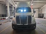 Used 2017 Freightliner Cascadia Day Cab 4x2, Semi Truck for sale #665034 - photo 3