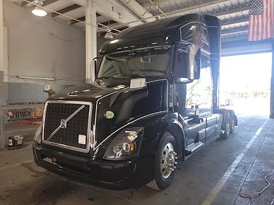 Used 2017 Volvo VNL 6x4, Semi Truck for sale #666634 - photo 1