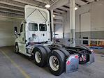 Used 2017 Freightliner Cascadia Day Cab 6x4, Semi Truck for sale #670965 - photo 2