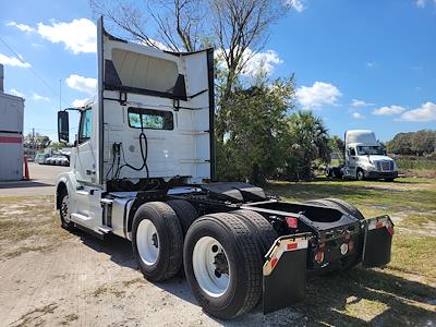 Used 2017 Volvo VNL 6x4, Semi Truck for sale #676861 - photo 2