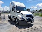 Used 2019 Freightliner Cascadia Sleeper Cab 6x4, Semi Truck for sale #807527 - photo 3