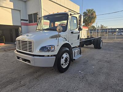 Used 2019 Freightliner M2 106 Conventional Cab 4x2, Cab Chassis for sale #863193 - photo 1