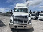 Used 2019 Freightliner Cascadia Day Cab 6x4, Semi Truck for sale #866492 - photo 7