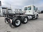 Used 2016 Freightliner Cascadia Day Cab 6x4, Semi Truck for sale #655221 - photo 5