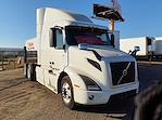 Used 2019 Volvo VNR Conventional Cab 6x4, Semi Truck for sale #787856 - photo 4