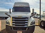 Used 2019 Freightliner Cascadia Sleeper Cab 6x4, Semi Truck for sale #863595 - photo 2