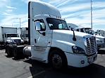 Used 2019 Freightliner Cascadia Day Cab 6x4, Semi Truck for sale #874341 - photo 4