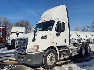 Used 2017 Freightliner Cascadia Day Cab 6x4, Semi Truck for sale #303068 - photo 1