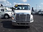 Used 2014 Freightliner Cascadia Day Cab 4x2, Semi Truck for sale #554301 - photo 3