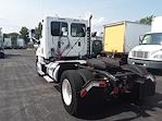 Used 2014 Freightliner Cascadia Day Cab 4x2, Semi Truck for sale #554301 - photo 2