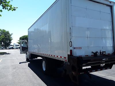 Used 2017 Freightliner M2 106 Conventional Cab 4x2, Box Truck for sale #663827 - photo 2