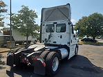 Used 2017 Freightliner Cascadia Day Cab 4x2, Semi Truck for sale #667011 - photo 5