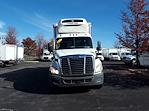 Used 2017 Freightliner Cascadia Day Cab 6x4, Box Truck for sale #667287 - photo 3