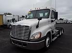 Used 2016 Freightliner Cascadia Day Cab 6x4, Semi Truck for sale #672547 - photo 1