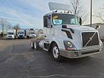 Used 2018 Volvo VNL 6x4, Semi Truck for sale #681451 - photo 4