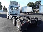 Used 2018 Freightliner Cascadia Day Cab 6x4, Semi Truck for sale #752111 - photo 2