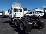 Used 2018 Freightliner Cascadia Day Cab 6x4, Semi Truck for sale #764556 - photo 2