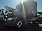 Used 2018 Freightliner Cascadia Sleeper Cab 6x4, Semi Truck for sale #775711 - photo 1