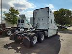 Used 2018 Freightliner Cascadia Sleeper Cab 6x4, Semi Truck for sale #802744 - photo 5