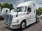 Used 2019 Freightliner Cascadia Sleeper Cab 6x4, Semi Truck for sale #813199 - photo 1