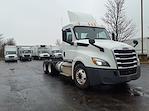 Used 2019 Freightliner Cascadia Day Cab 6x4, Semi Truck for sale #840632 - photo 4