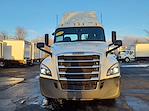 Used 2019 Freightliner Cascadia Day Cab 6x4, Semi Truck for sale #840633 - photo 3