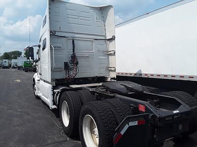 Used 2019 Volvo VNL 6x4, Semi Truck for sale #866990 - photo 2