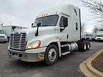 Used 2019 Freightliner Cascadia Sleeper Cab 6x4, Semi Truck for sale #875234 - photo 1