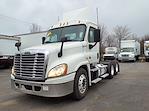 Used 2019 Freightliner Cascadia Day Cab 6x4, Semi Truck for sale #875237 - photo 1