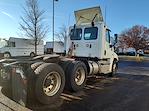 Used 2019 Freightliner Cascadia Day Cab 6x4, Semi Truck for sale #875238 - photo 5