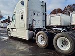 Used 2020 Freightliner Cascadia Sleeper Cab 6x4, Semi Truck for sale #877142 - photo 2