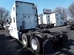 Used 2019 Freightliner Cascadia Sleeper Cab 6x4, Semi Truck for sale #880894 - photo 2