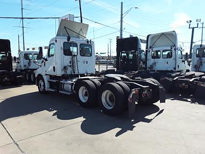 Used 2020 Freightliner Cascadia Day Cab 6x4, Semi Truck for sale #269122 - photo 2