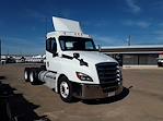 Used 2020 Freightliner Cascadia Day Cab 6x4, Semi Truck for sale #269122 - photo 4