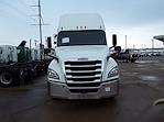 Used 2020 Freightliner Cascadia Sleeper Cab 6x4, Semi Truck for sale #273178 - photo 3