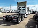 Used 2020 Freightliner Cascadia Day Cab 6x4, Semi Truck for sale #273938 - photo 5