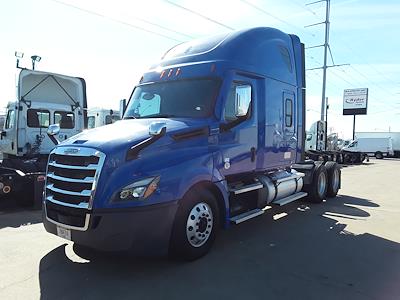 Used 2020 Freightliner Cascadia Sleeper Cab 6x4, Semi Truck for sale #284627 - photo 1