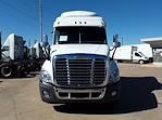 Used 2017 Freightliner Cascadia Sleeper Cab 6x4, Semi Truck for sale #675509 - photo 3