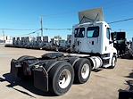 Used 2016 Freightliner Cascadia Day Cab 6x4, Semi Truck for sale #774988 - photo 5