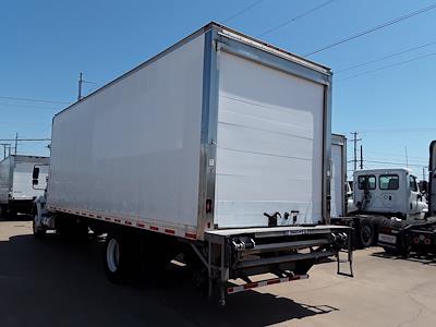 Used 2018 International DuraStar 4300 SBA 4x2, Refrigerated Body for sale #787039 - photo 2