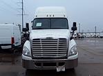 Used 2018 Freightliner Cascadia Sleeper Cab 6x4, Semi Truck for sale #788987 - photo 3