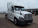 Used 2019 Freightliner Cascadia Sleeper Cab 6x4, Semi Truck for sale #807316 - photo 4