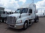 Used 2019 Freightliner Cascadia Sleeper Cab 6x4, Semi Truck for sale #864236 - photo 1