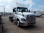 Used 2019 Freightliner Cascadia Day Cab 6x4, Semi Truck for sale #864963 - photo 4