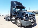 Used 2019 Freightliner Cascadia Day Cab 6x4, Semi Truck for sale #868843 - photo 4