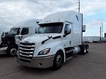 Used 2019 Freightliner Cascadia Sleeper Cab 6x4, Semi Truck for sale #868902 - photo 1